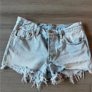 501 Levi Shorts